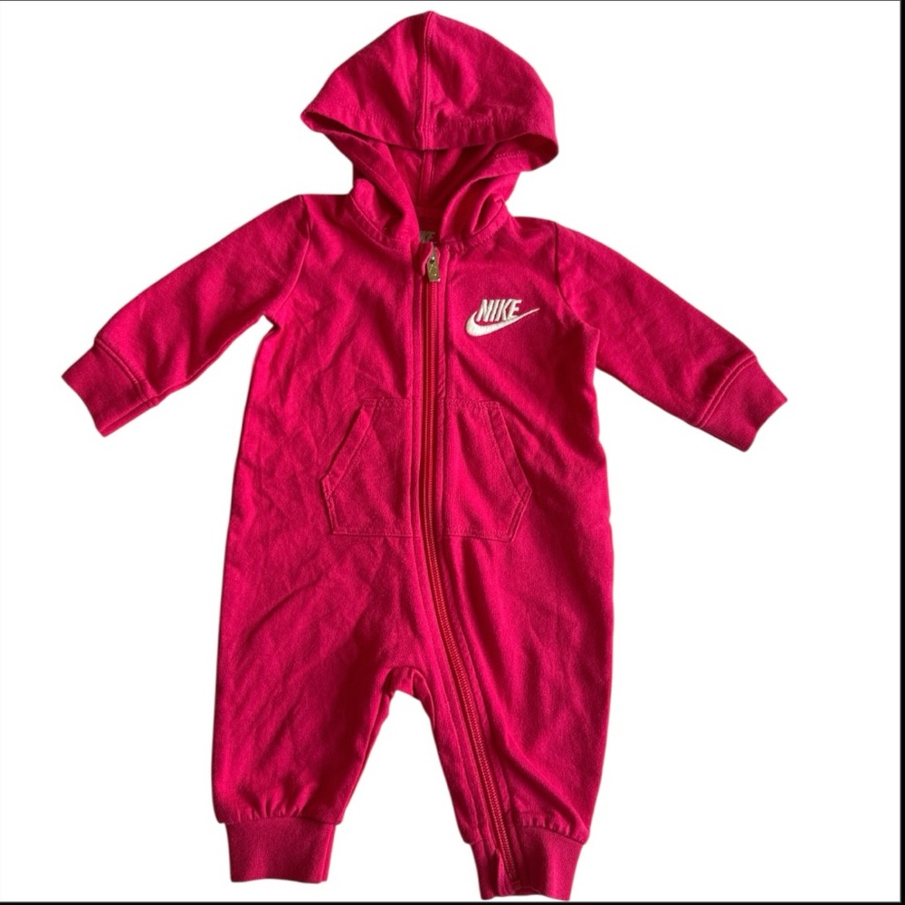 Nike Kids Fuchsia Hooded Zip Up 1 piece Baby Girl size 3M